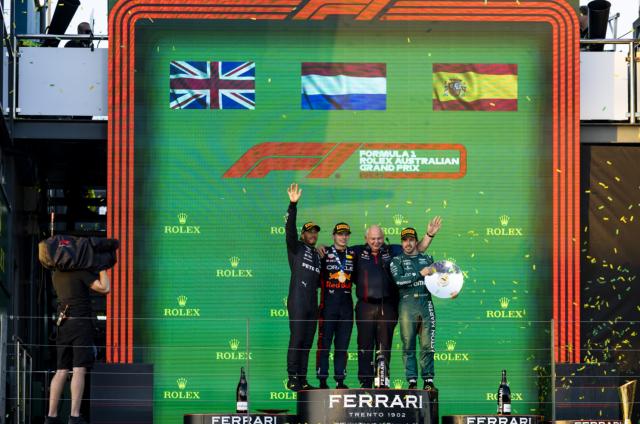 F1迎来“疯狂墨尔本” 维斯塔潘在三次红旗中登顶